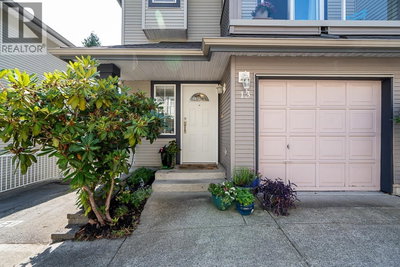 11229 232 Street | Maple Ridge British Columbia | Slide Image Three