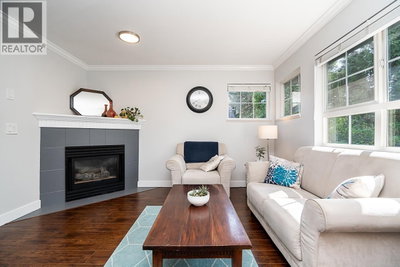 11229 232 Street | Maple Ridge British Columbia | Slide Image Eight