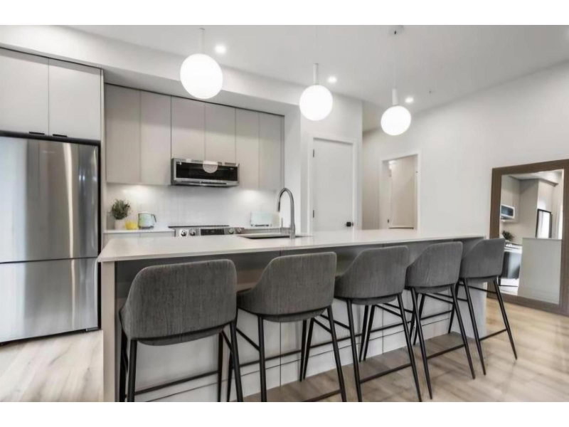 45505 CAMPUS Drive Chilliwack British Columbia, V2R 6L2 - 2 Bedrooms Condo For Sale