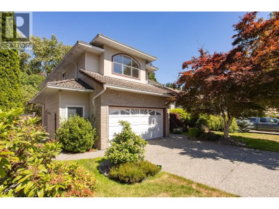 1437 LAMBERT Way | Coquitlam British Columbia | Slide Image Two