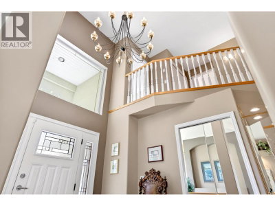 1437 LAMBERT Way | Coquitlam British Columbia | Slide Image Six