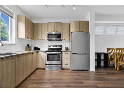 14833 61 Avenue | Surrey British Columbia | Slide Image Seventeen