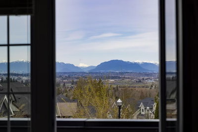 16148 28A Avenue | Surrey British Columbia | Slide Image Thirty-two