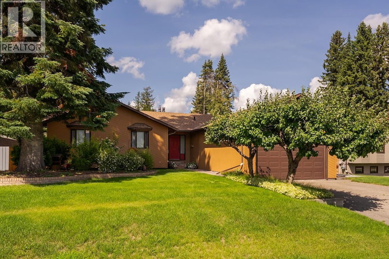 2715 WILDWOOD Crescent Prince George British Columbia, V2K 3Y4 - 4 Bedrooms Home For Sale