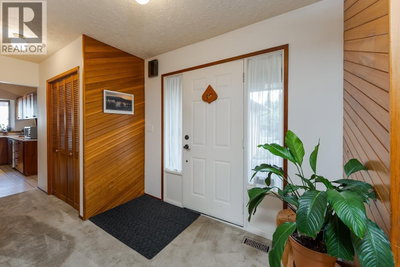 2715 WILDWOOD Crescent | Prince George British Columbia | Slide Image Ten