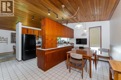 2715 WILDWOOD Crescent | Prince George British Columbia | Slide Image Seventeen