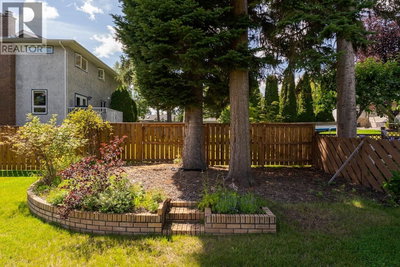 2715 WILDWOOD Crescent | Prince George British Columbia | Slide Image Thirty-eight