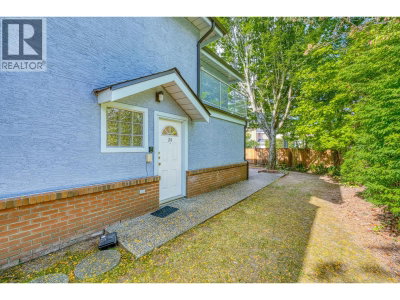 8780 BENNETT Road | Richmond British Columbia | Slide Image Seven