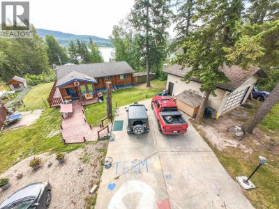 1344 LAKEVIEW Drive | Quesnel British Columbia | Slide Image Two