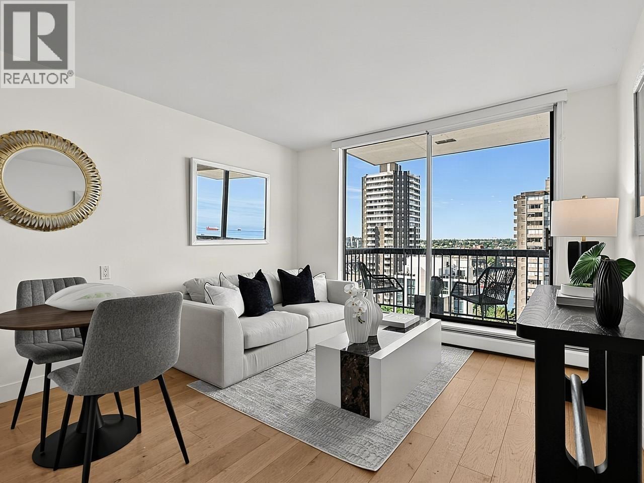 1146 HARWOOD Street, Vancouver, British Columbia V6E 3V1