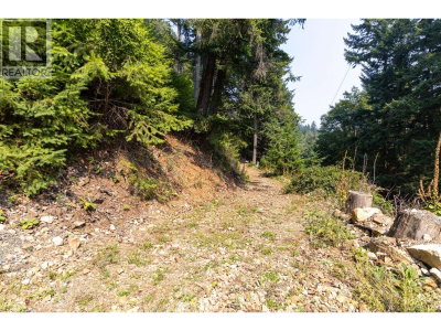 750 TAYLOR Road | Bowen Island British Columbia | Slide Image Seventeen