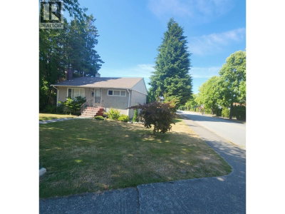 6291 DICKENS Street | Burnaby British Columbia | Slide Image Two
