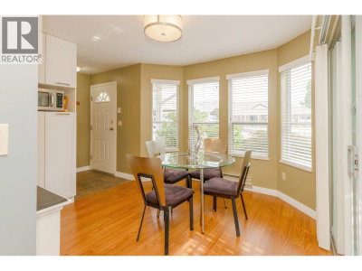 20554 118 Avenue | Maple Ridge British Columbia | Slide Image Thirteen