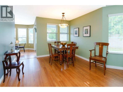 20554 118 Avenue | Maple Ridge British Columbia | Slide Image Seventeen