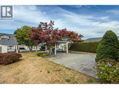 20554 118 Avenue | Maple Ridge British Columbia | Slide Image Thirty-four