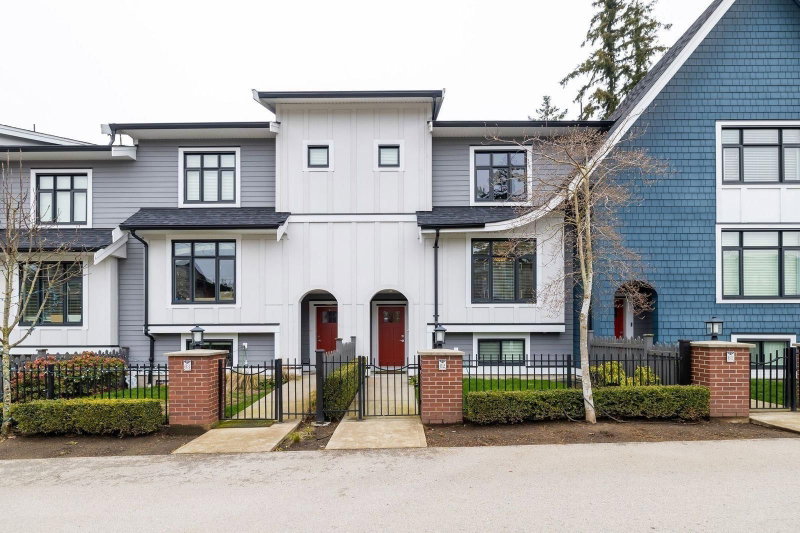 15677 28 Avenue Surrey British Columbia, V3Z 0E5 - 4 Bedrooms Condo For Sale
