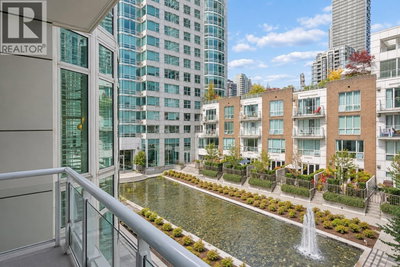 1501 HOWE Street | Vancouver British Columbia | Slide Image Twelve