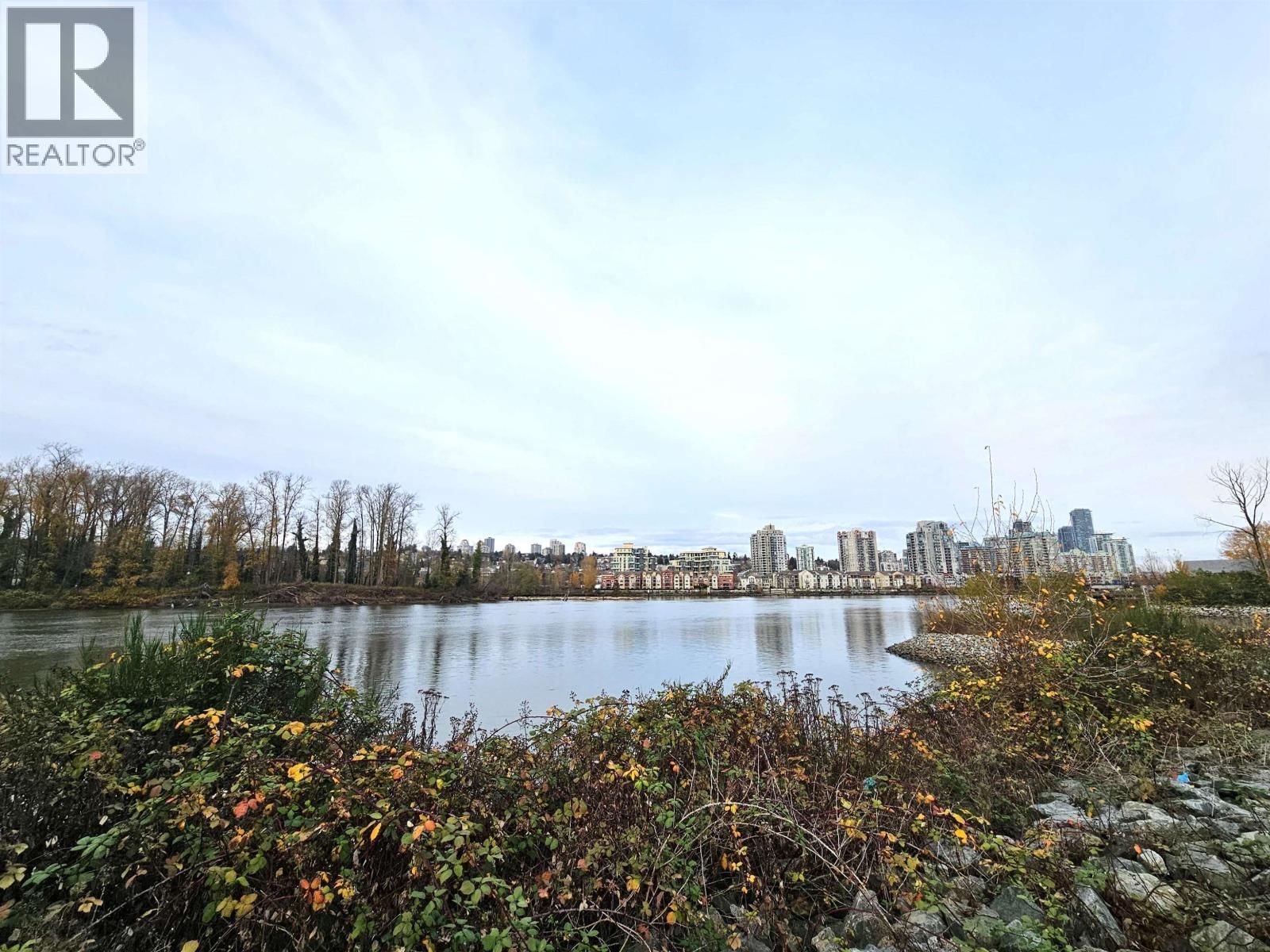 488 FURNESS Street, New Westminster, British Columbia V3M 0M1