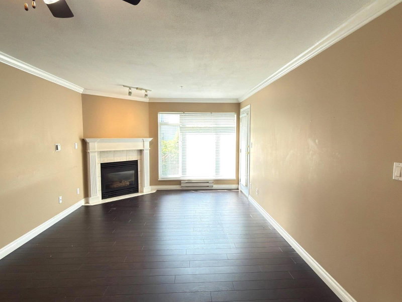 32085 GEORGE FERGUSON Way Abbotsford British Columbia, V2T 2K7 - 2 Bedrooms Condo For Sale