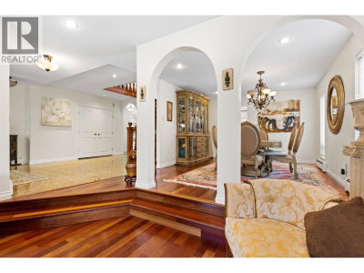 7995 WOODHURST Drive | Burnaby British Columbia | Slide Image Six