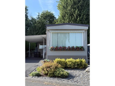 15851 SUFFOLK Road | Surrey British Columbia | Slide Image One