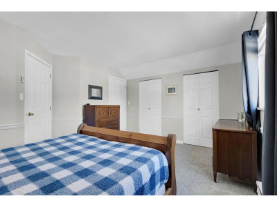 7837 120A ST Street | Surrey British Columbia | Slide Image Sixteen