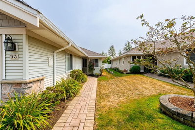 17516 4 Avenue | Surrey British Columbia | Slide Image Three