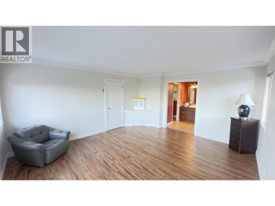 661 ANDOVER Crescent | West Vancouver British Columbia | Slide Image Seventeen