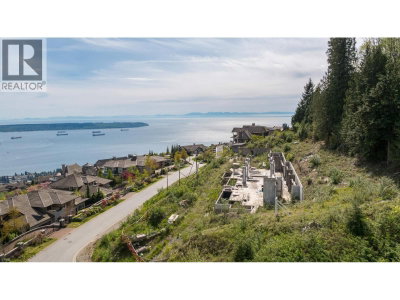 2345 KADLEC Court | West Vancouver British Columbia | Slide Image Twenty-eight