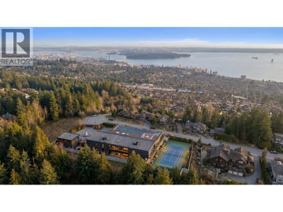 2345 KADLEC Court | West Vancouver British Columbia | Slide Image Eight