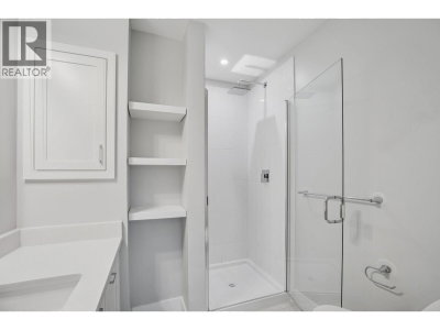 2180 KELLY Avenue | Port Coquitlam British Columbia | Slide Image Nineteen