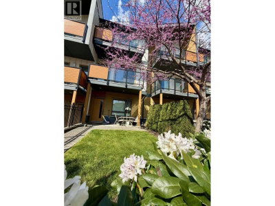 3525 CHANDLER Street | Coquitlam British Columbia | Slide Image Fifteen