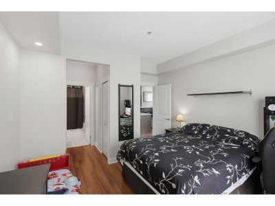 13339 102A Avenue | Surrey British Columbia | Slide Image Thirteen