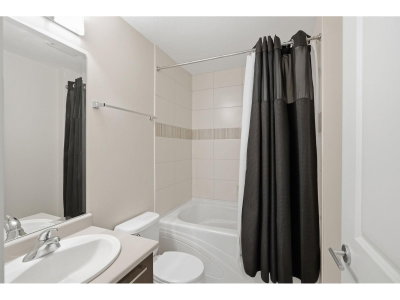 13339 102A Avenue | Surrey British Columbia | Slide Image Sixteen