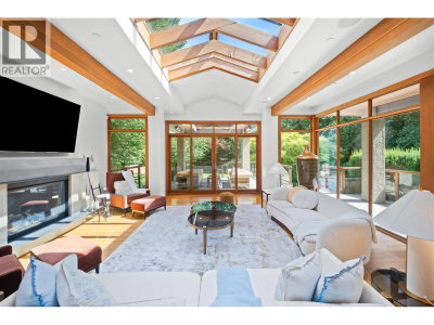 510 EASTCOT Road | West Vancouver British Columbia | Slide Image Two