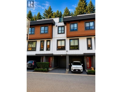 39769 GOVERNMENT Road | Squamish British Columbia | Slide Image One