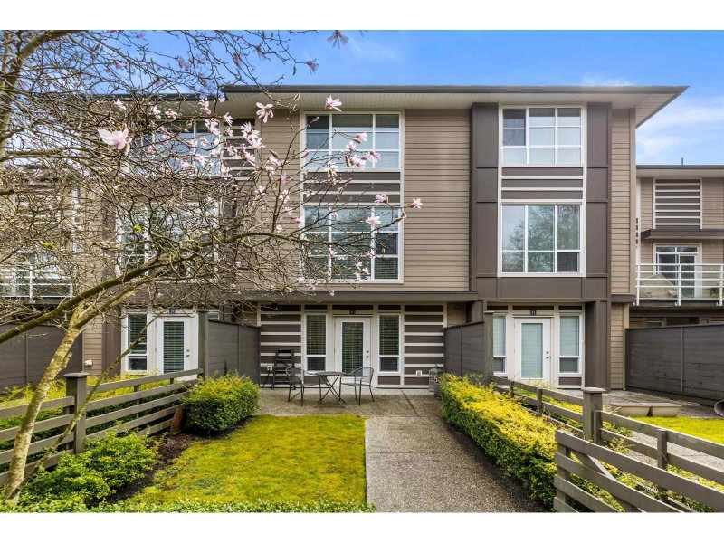 15405 31 Avenue Surrey British Columbia, V3Z 2W5 - 3 Bedrooms Condo For Sale