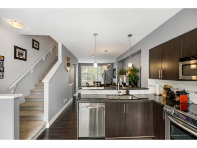 15405 31 Avenue | Surrey British Columbia | Slide Image Nine