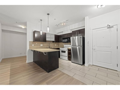 33545 RAINBOW Avenue | Abbotsford British Columbia | Slide Image Five