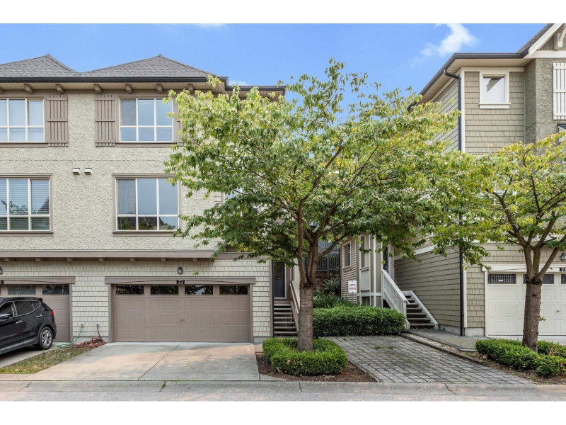 10595 DELSOM Crescent Delta British Columbia, V4C 0C2 - 4 Bedrooms Condo For Sale
