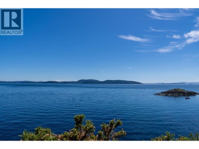9919 SOUTHLANDS Drive | Pender Island British Columbia | Slide Image Thirty-four