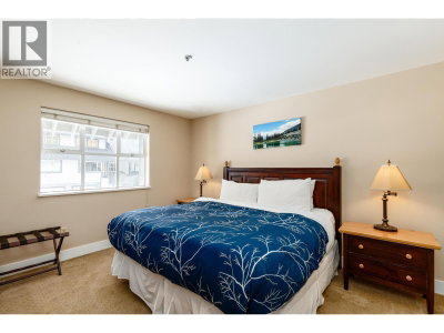 4573 CHATEAU Boulevard | Whistler British Columbia | Slide Image Eight