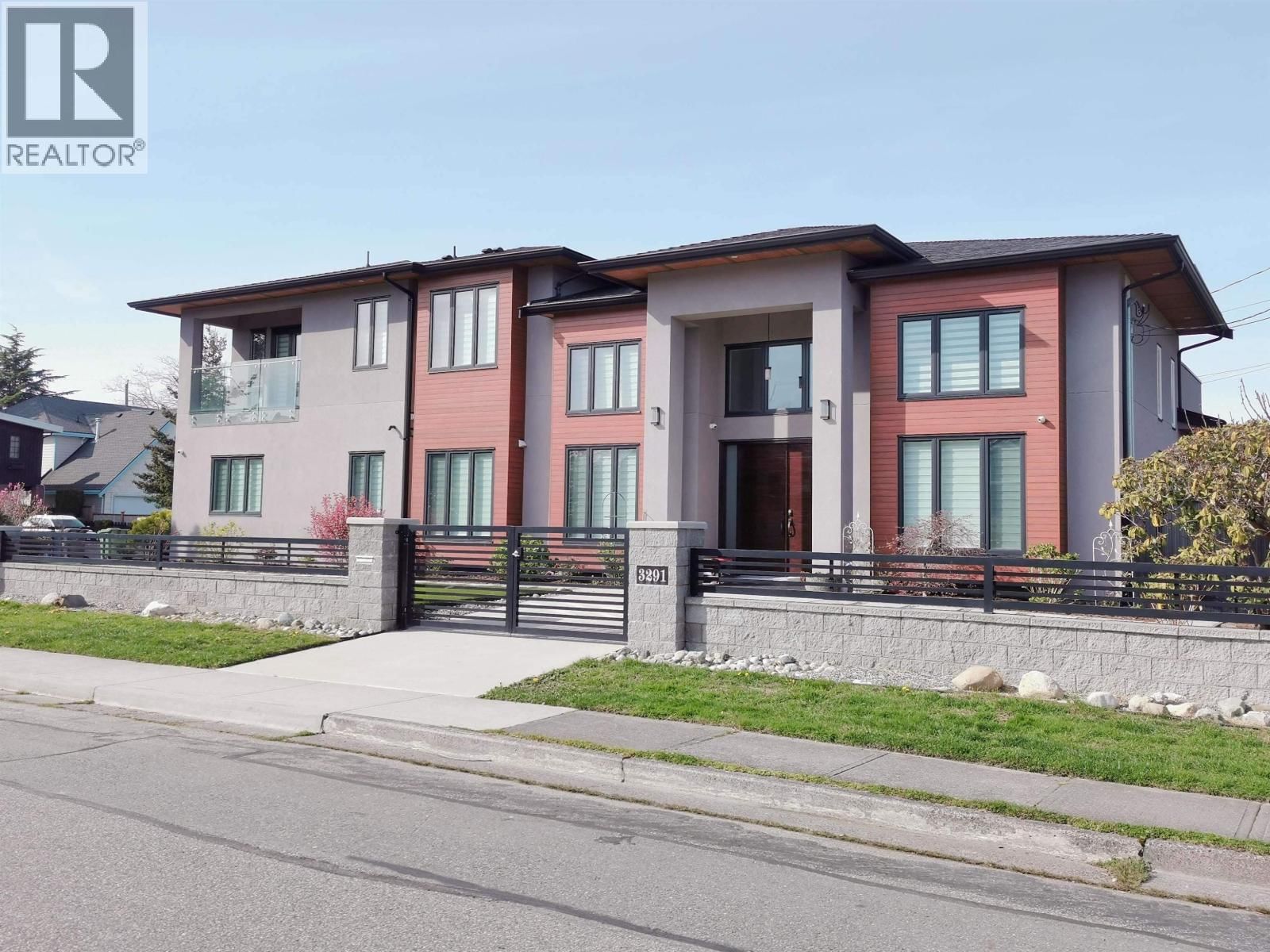 3291 ULLSMORE Avenue, Richmond, British Columbia V7C 1R8