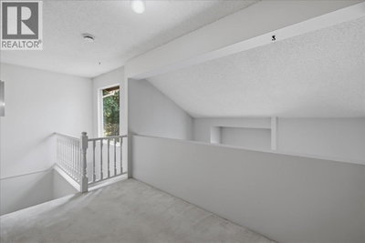 3661 HANDEL Avenue | Vancouver British Columbia | Slide Image Eighteen
