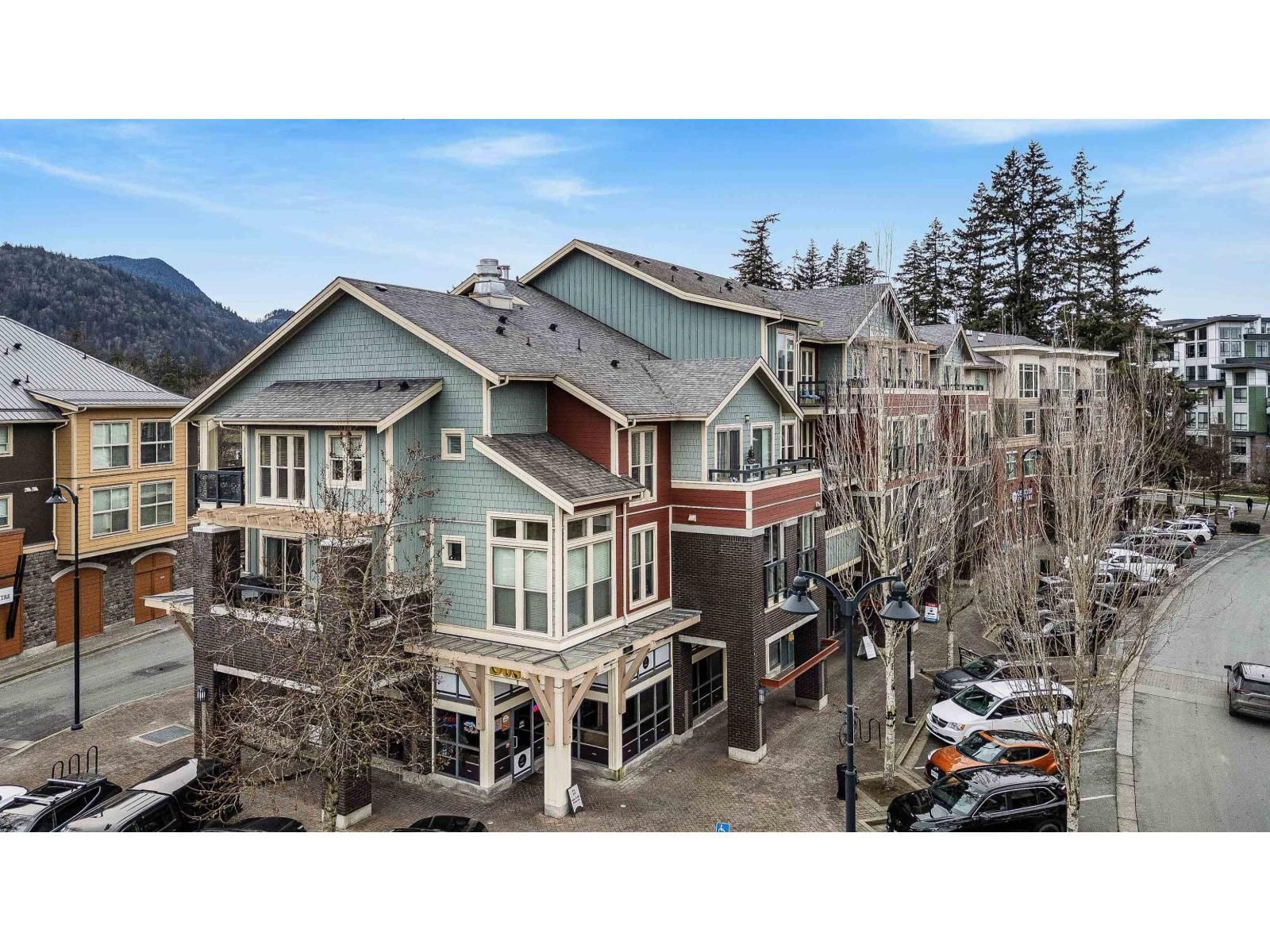 45530 MARKET Way, Chilliwack, British Columbia V2R 0M5