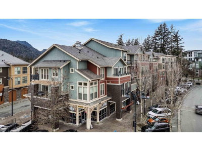 45530 MARKET Way | Chilliwack British Columbia | Slide Image One