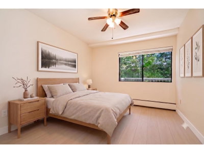 15020 NORTH BLUFF Road | White Rock British Columbia | Slide Image Two