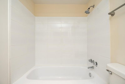 15020 NORTH BLUFF Road | White Rock British Columbia | Slide Image Twenty