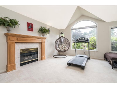 17163 102 Avenue | Surrey British Columbia | Slide Image Nine