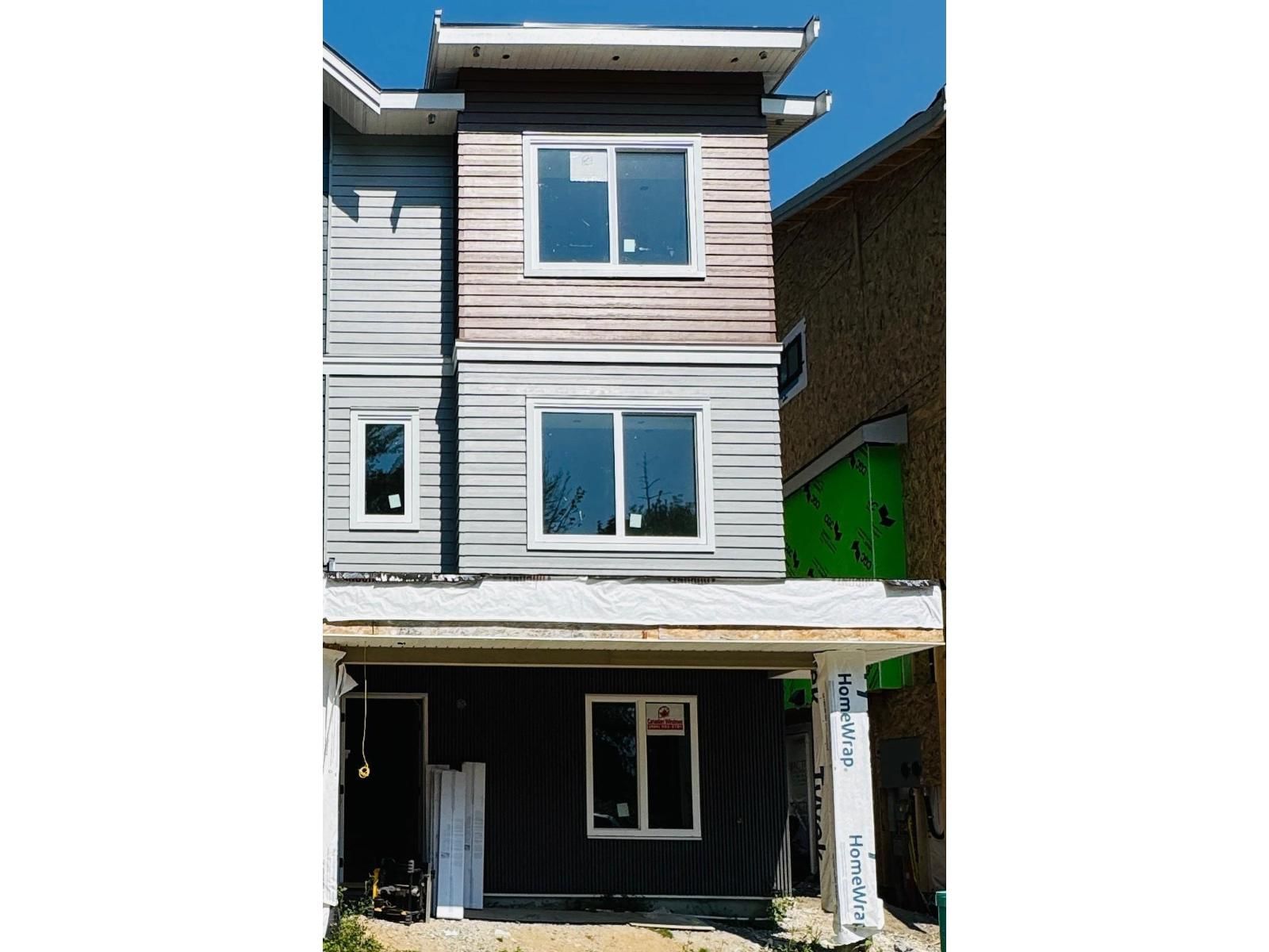 14755 68A Avenue, Surrey, British Columbia V3S 2B2